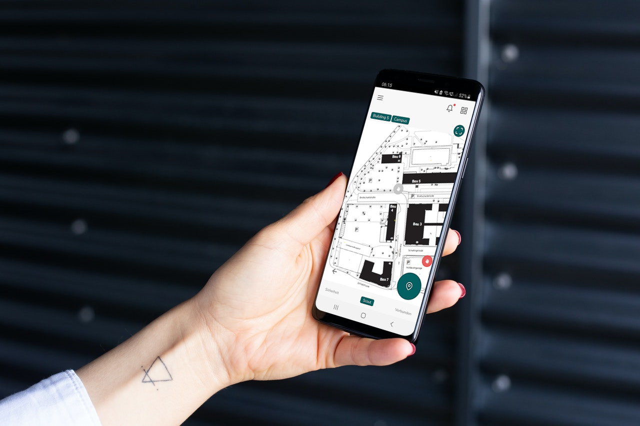 smartmockups_kt3um1yl